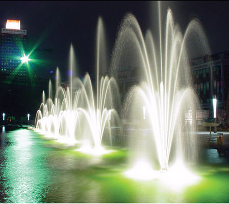 1,5" völlig Messingreihen-Wasser-Brunnen-Düsen-Jet-Wasser-Teich Sprilker der blüten-3