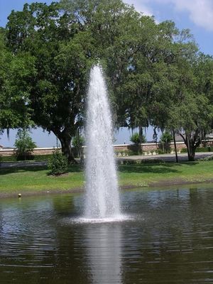 Messingeis-Turm-Brunnen-Strahldüse-Wasser-Brunnen-Spray-Kopf-Brunnen-Spray-Düsen
