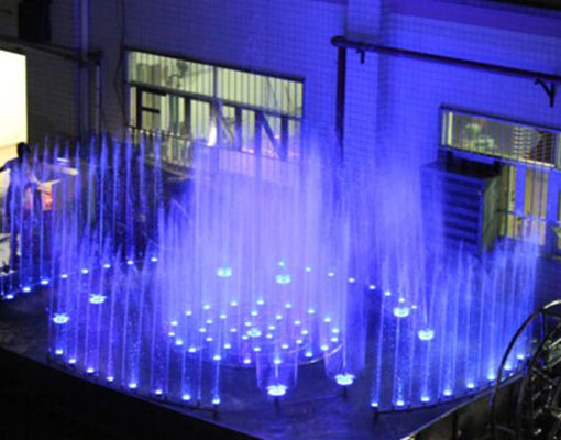 Geführtes buntes 4m musikalisches Brunnen-Innenprojekt