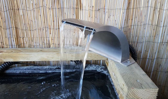 Edelstahl-Wasserfall-Jet des Wand-Berg-200cm