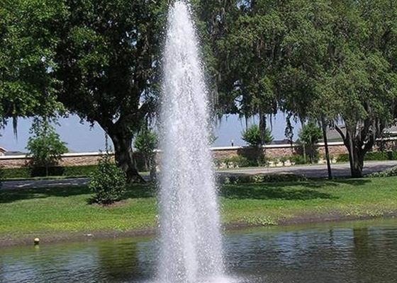 gelbe Messingturm-Wasser-Brunnen-Spray-Köpfe des eis-12m3/H