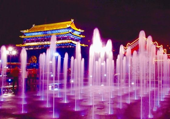 Aaa-Tanzen-Brunnen versieht kleine Luft-Mischtrompeten-Brunnen-Jet mit einer Düse